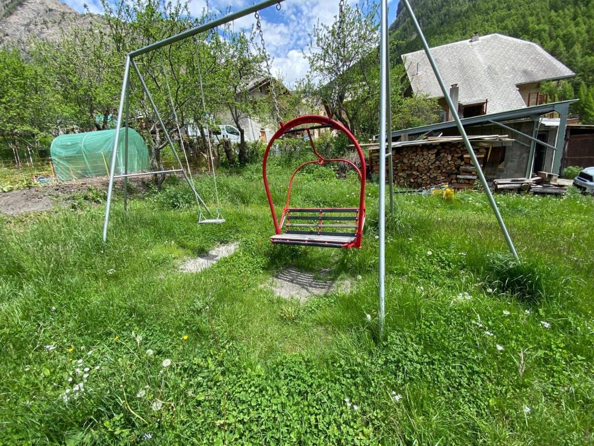 Le Refuge Veritable Cocon Avec Cheminee Les Orres Exterior photo
